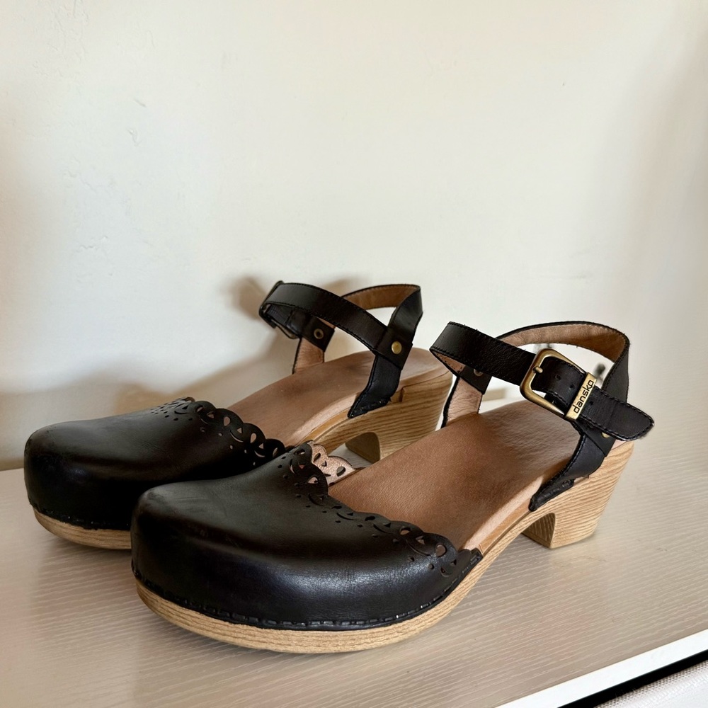 Black Leather Women's Clogs